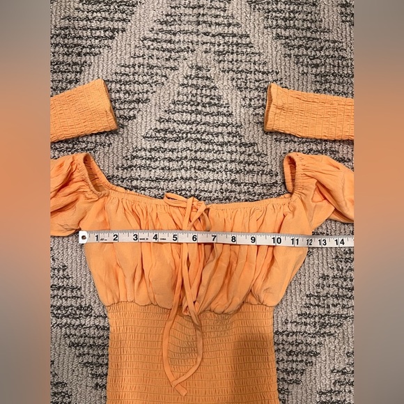 NWT Lovers+Friends ruched orange off the shoulder top blouse - Picture 8 of 12